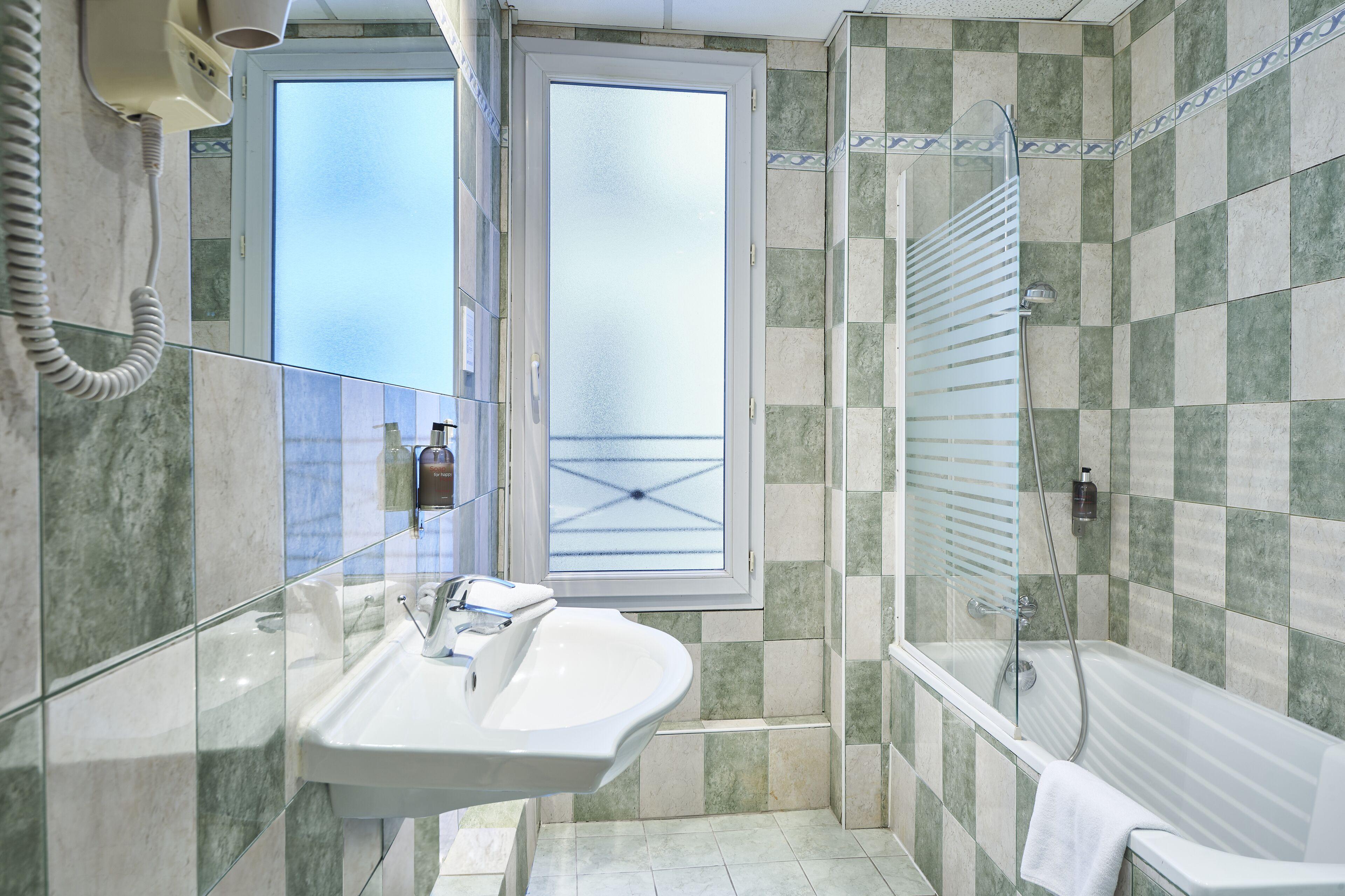 Hotel Kabanel By Happyculture